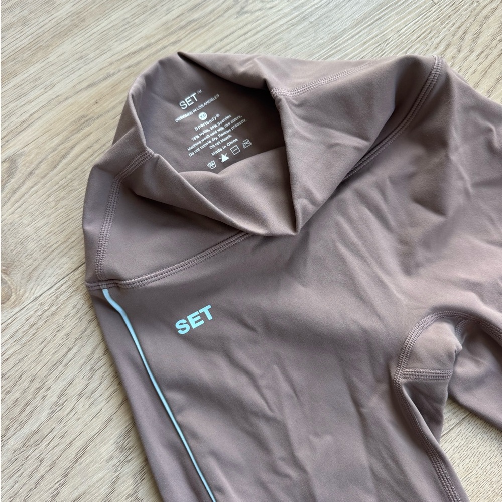 SET Active Brown Leggings